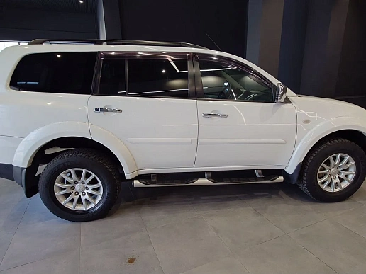 Купить Митсубиси Паджеро Спорт 2013г.